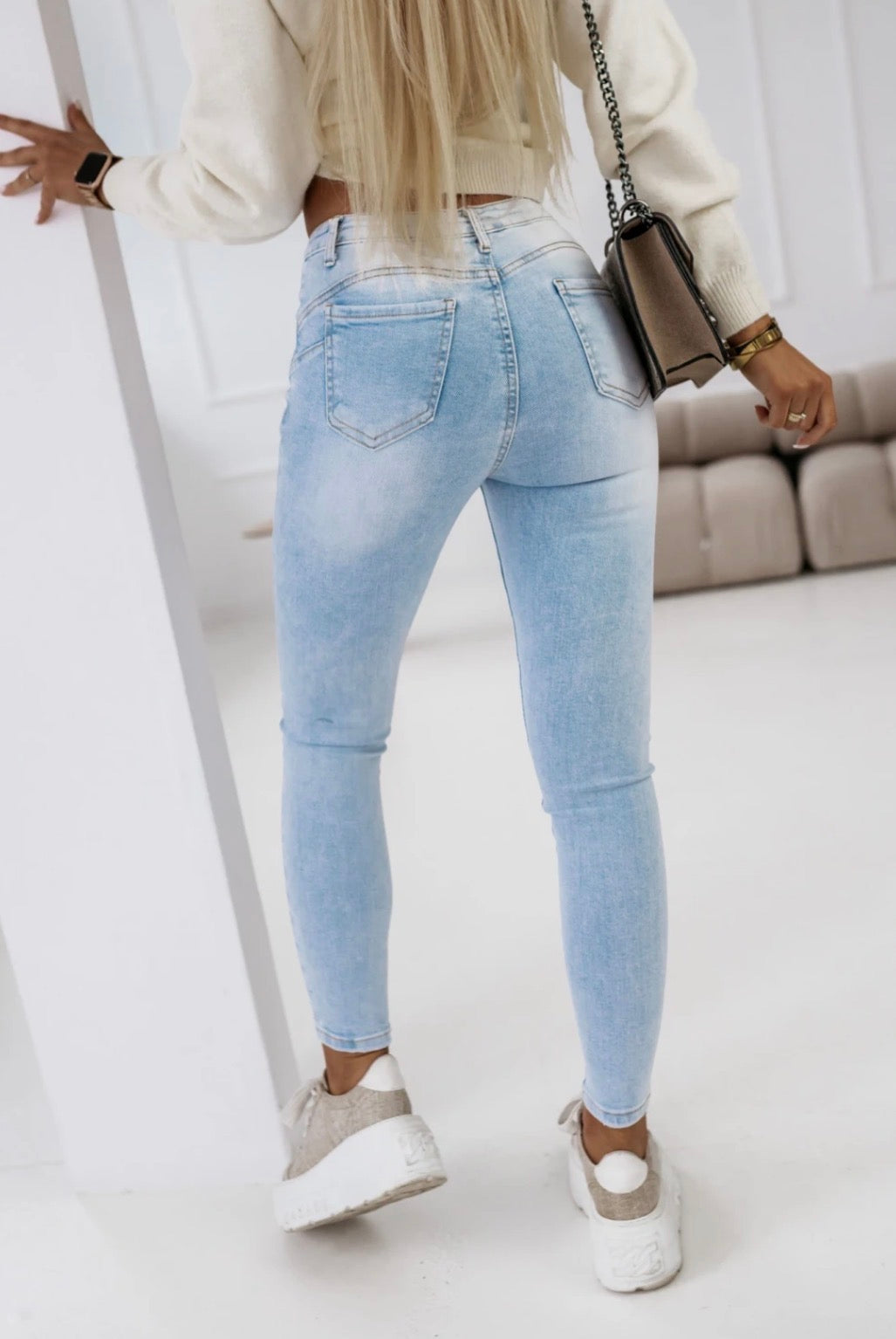 Jeans Lumina – Kryształowy Jasny Dżins