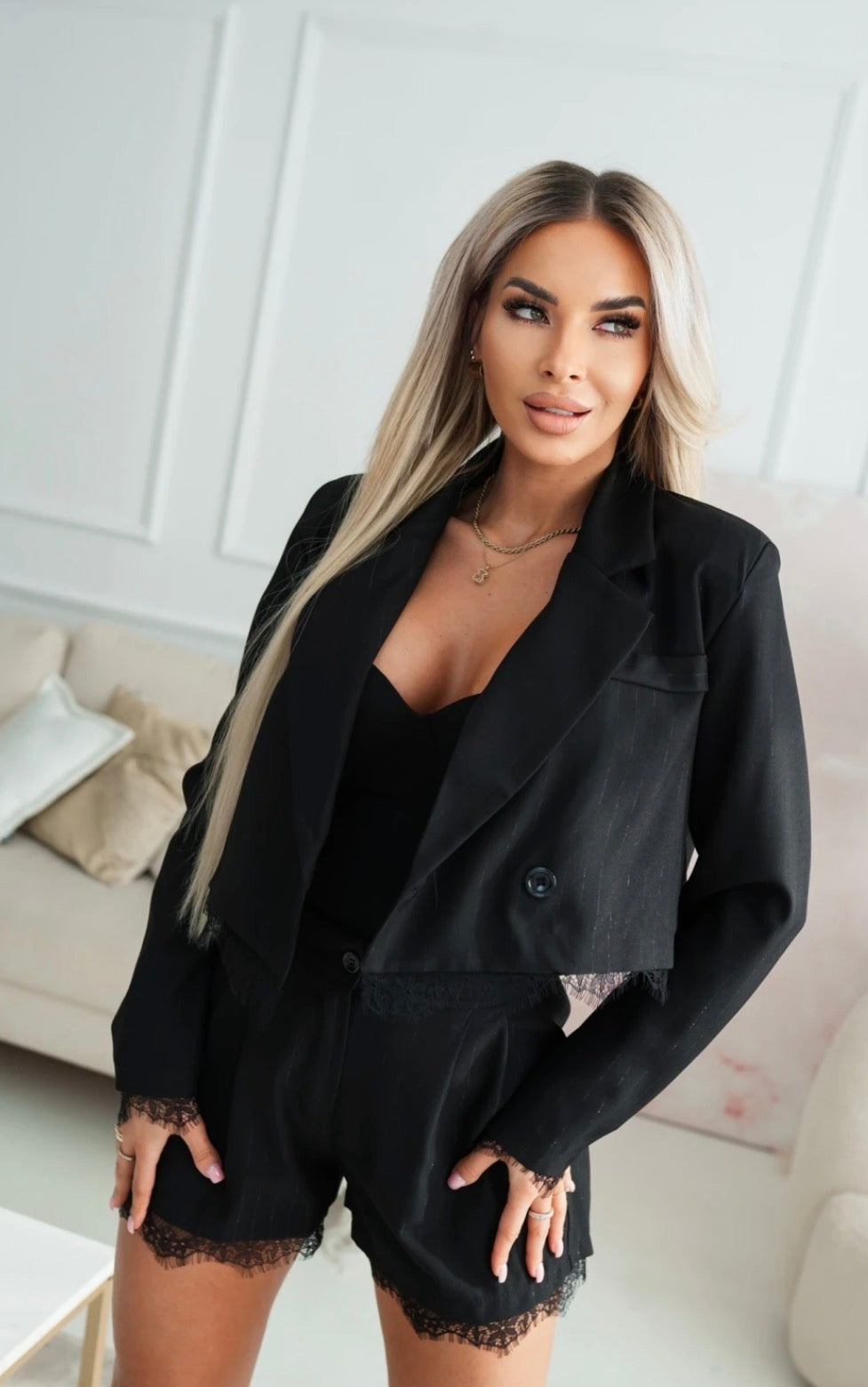 Vireya Set – Black