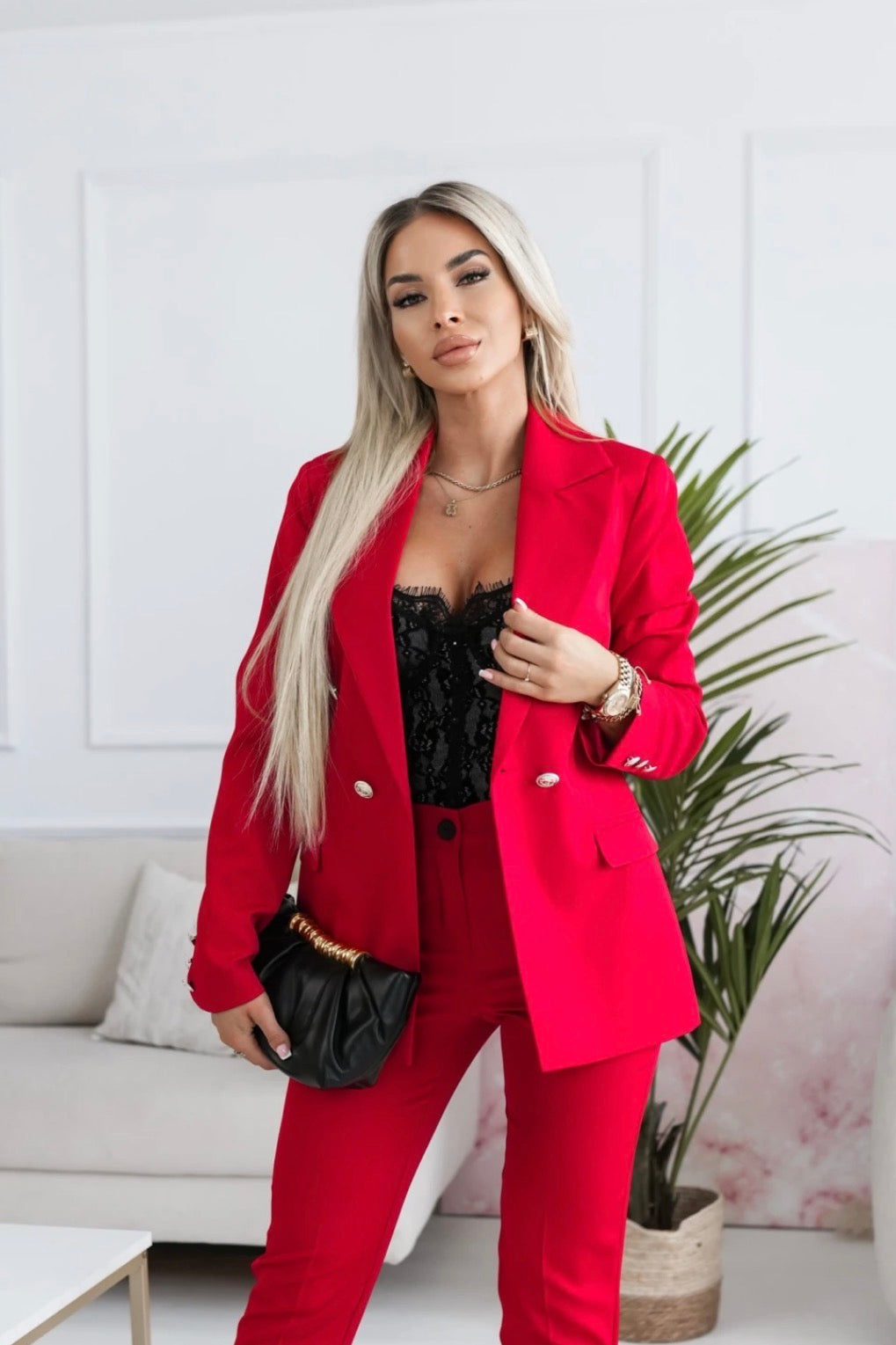 Power Chic Blazer – Red