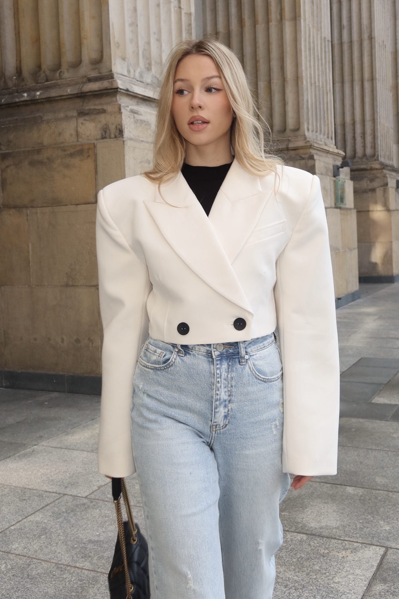Marynarka Chic – Kremowa